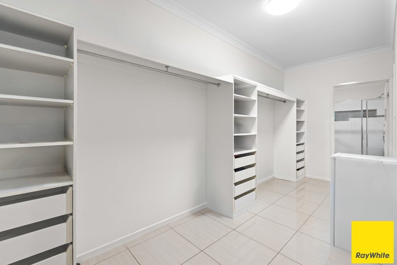 Photo - 2/29 Basalt Street, Mareeba QLD 4880 - Image 4