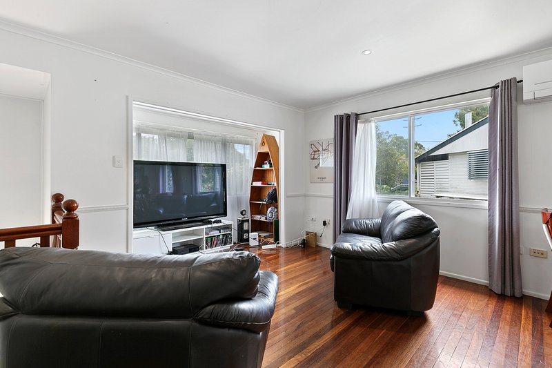 Photo - 229 Bennetts Road, Norman Park QLD 4170 - Image 2