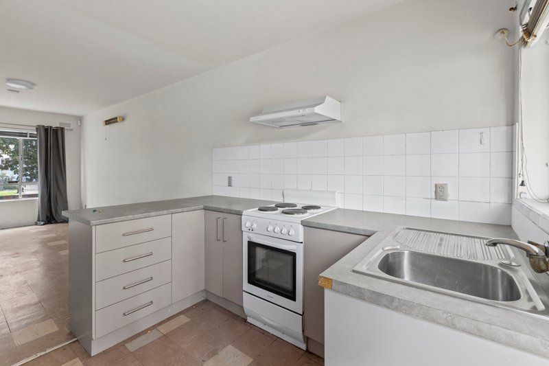 Photo - 2/29 Caringa Street, Pascoe Vale VIC 3044 - Image 6