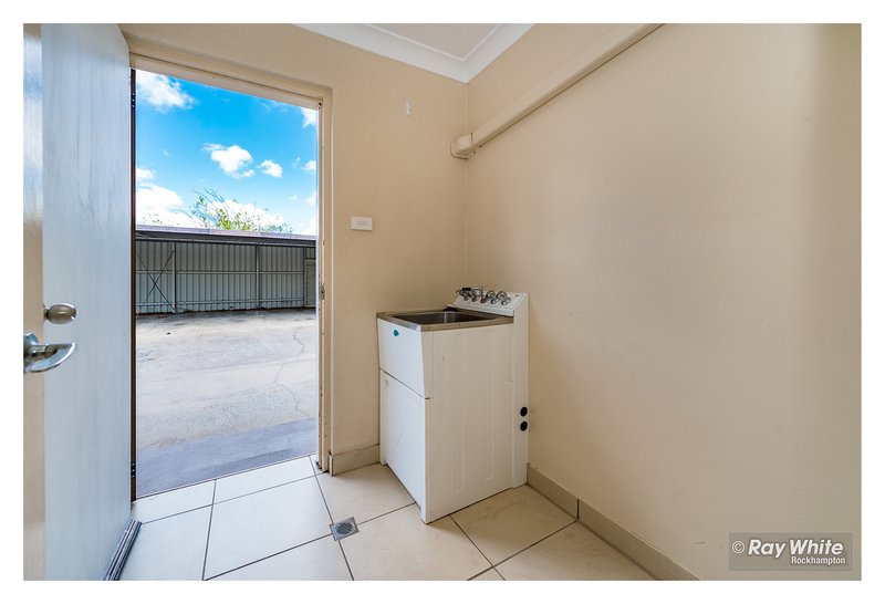 Photo - 2/29 Church Street, Allenstown QLD 4700 - Image 13