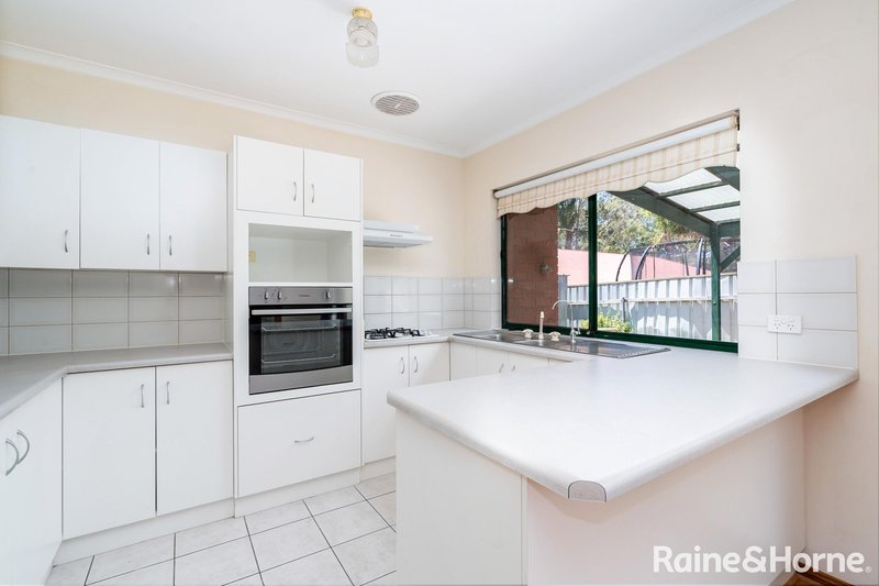 Photo - 2/29 Craigburn Drive, Flagstaff Hill SA 5159 - Image 5