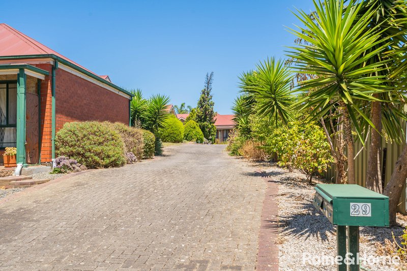 Photo - 2/29 Craigburn Drive, Flagstaff Hill SA 5159 - Image 13