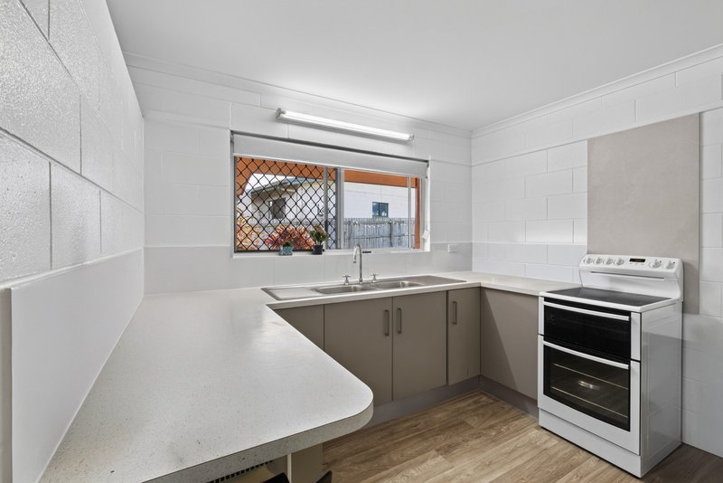 Photo - 2/29 Crisp Close, Atherton QLD 4883 - Image 9
