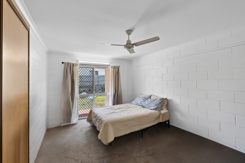 Photo - 2/29 Crisp Close, Atherton QLD 4883 - Image 10