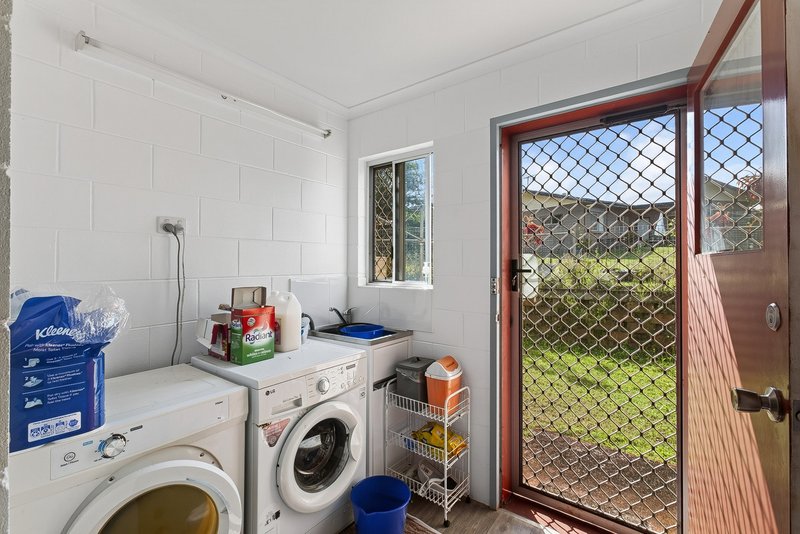 Photo - 2/29 Crisp Close, Atherton QLD 4883 - Image 12