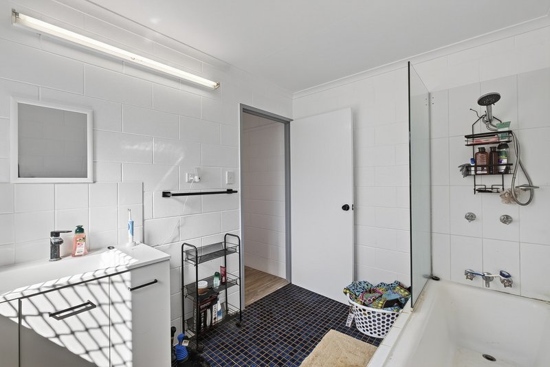 Photo - 2/29 Crisp Close, Atherton QLD 4883 - Image 14