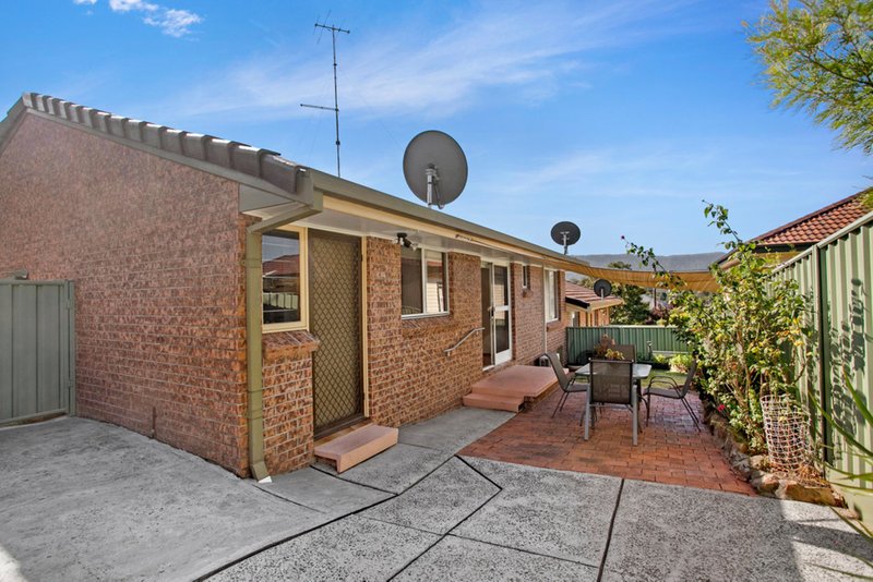 Photo - 2/29 Hopetoun Street, Woonona NSW 2517 - Image 8