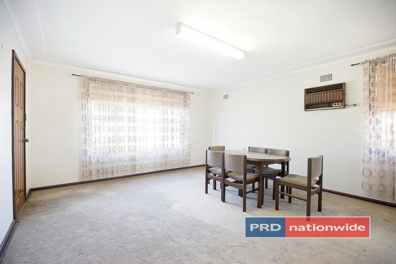 Photo - 229 Jamison Road, Penrith NSW 2750 - Image 2