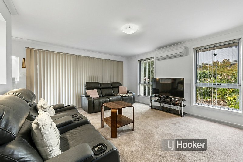 Photo - 2/29 Katelyn Drive, Wynyard TAS 7325 - Image 5