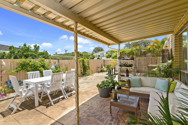 Photo - 2/29 Kitchener Street, Tugun QLD 4224 - Image 3