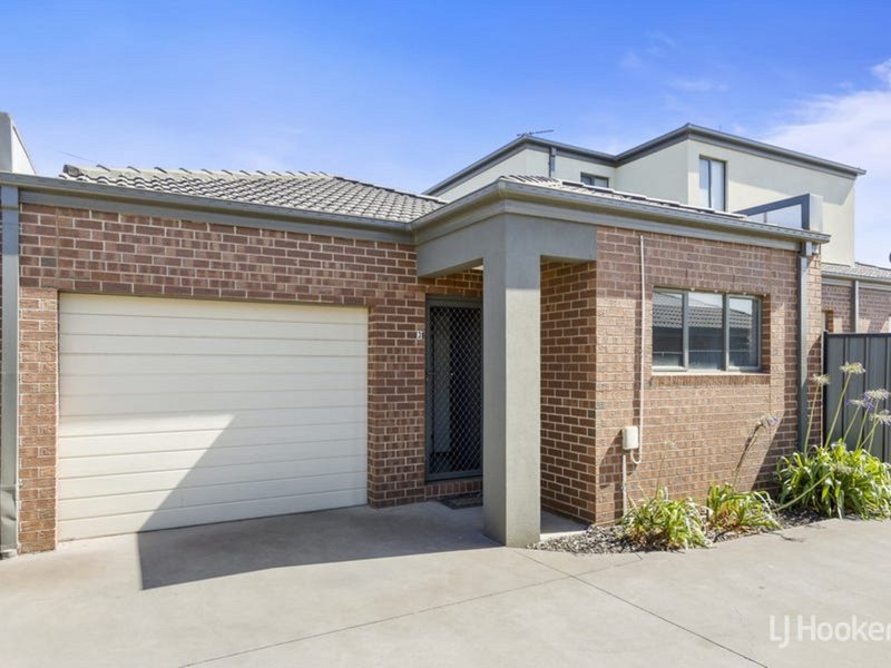 2/29 Loretta Boulevard, Tarneit VIC 3029