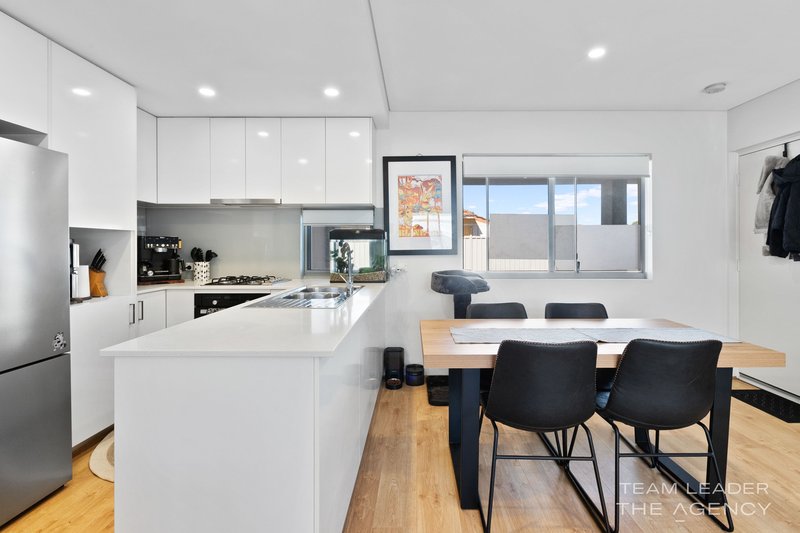 Photo - 2/29 Mathoura Street, Midland WA 6056 - Image 1