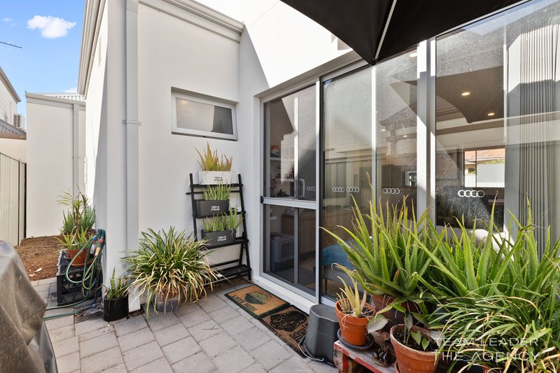 Photo - 2/29 Mathoura Street, Midland WA 6056 - Image 12