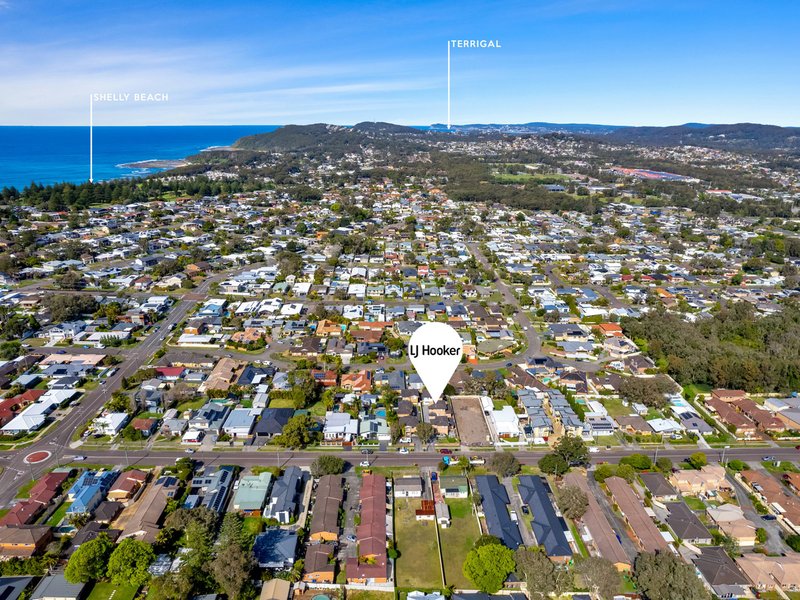 Photo - 2/29 Mclachlan Avenue, Long Jetty NSW 2261 - Image 9