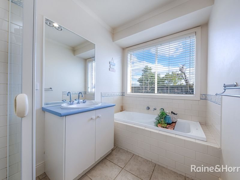 Photo - 229 Mitchells Lane, Sunbury VIC 3429 - Image 14