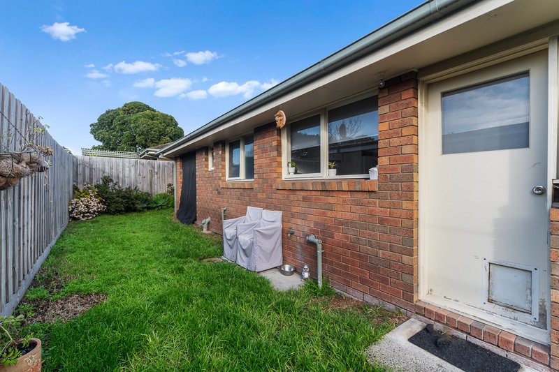 Photo - 2/29 Molesworth Street, Seaford VIC 3198 - Image 9