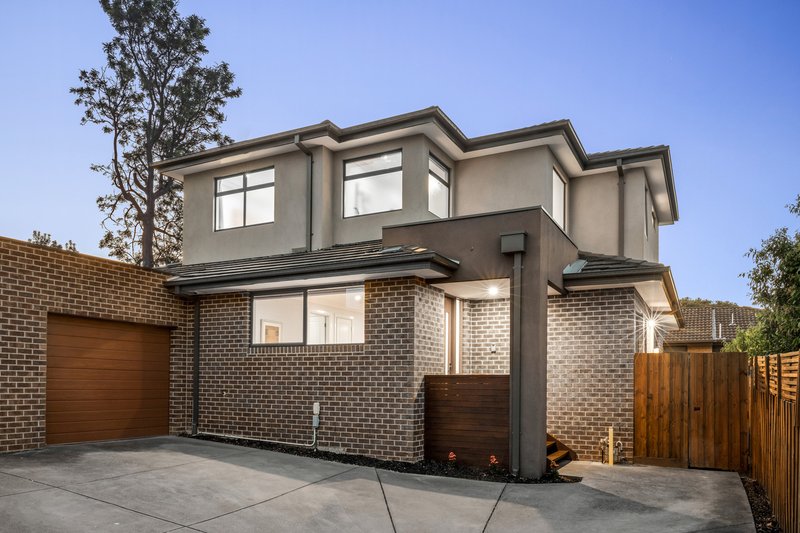 Photo - 2/29 Montpellier Road, Burwood VIC 3125 - Image