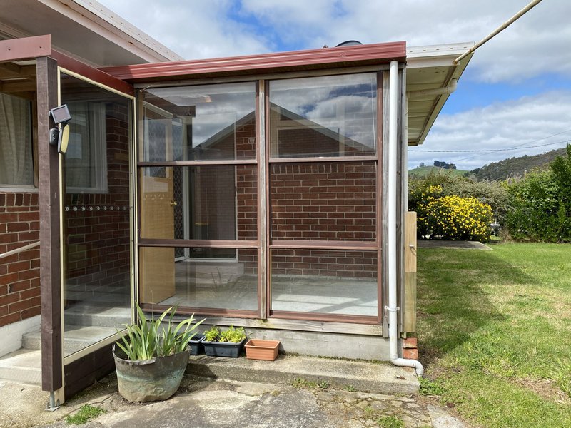 Photo - 229 Old Bass Highway, Wynyard TAS 7325 - Image 8