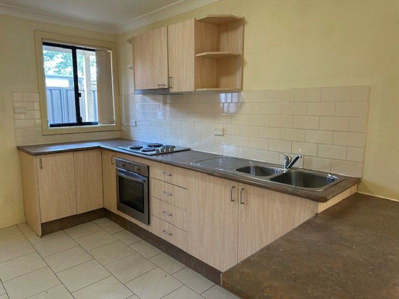 Photo - 2/29 Pembroke Street, Cambridge Park NSW 2747 - Image 5