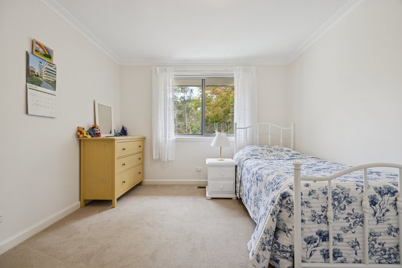 Photo - 229 Phillip Avenue, Hackett ACT 2602 - Image 14