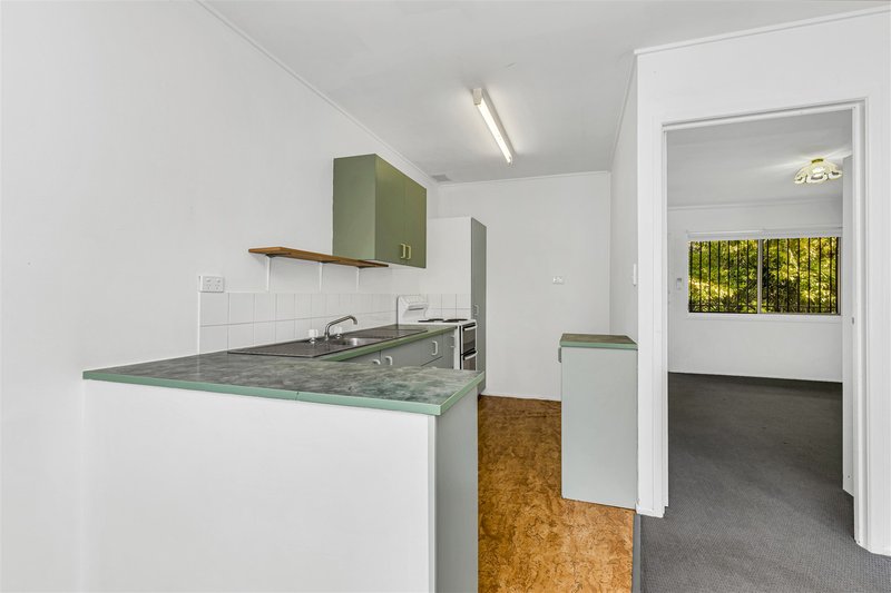 Photo - 2/29 Portland Street, Annerley QLD 4103 - Image 3