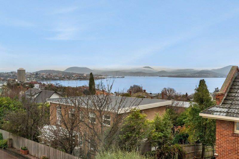 Photo - 2/29 Red Chapel Avenue, Sandy Bay TAS 7005 - Image 7