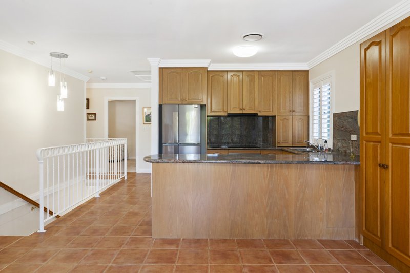 Photo - 2/29 Seashell Avenue, Mermaid Beach QLD 4218 - Image 4