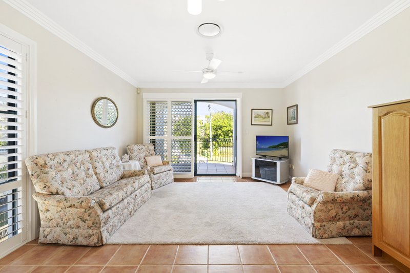 Photo - 2/29 Seashell Avenue, Mermaid Beach QLD 4218 - Image 6