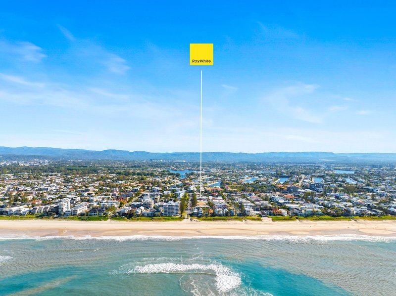 Photo - 2/29 Seashell Avenue, Mermaid Beach QLD 4218 - Image 20