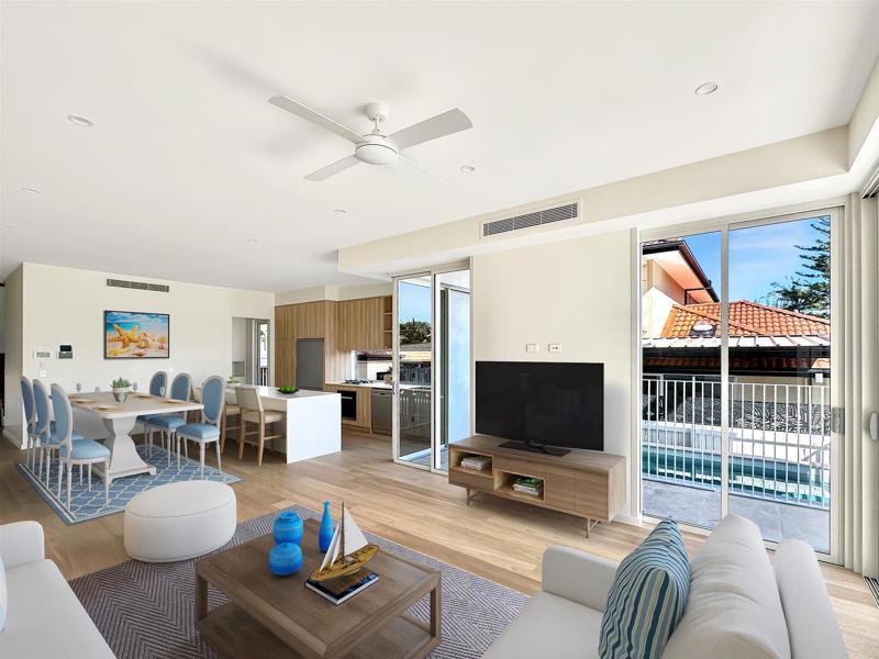 Photo - 2/29 Tallebudgera Drive, Palm Beach QLD 4221 - Image 5