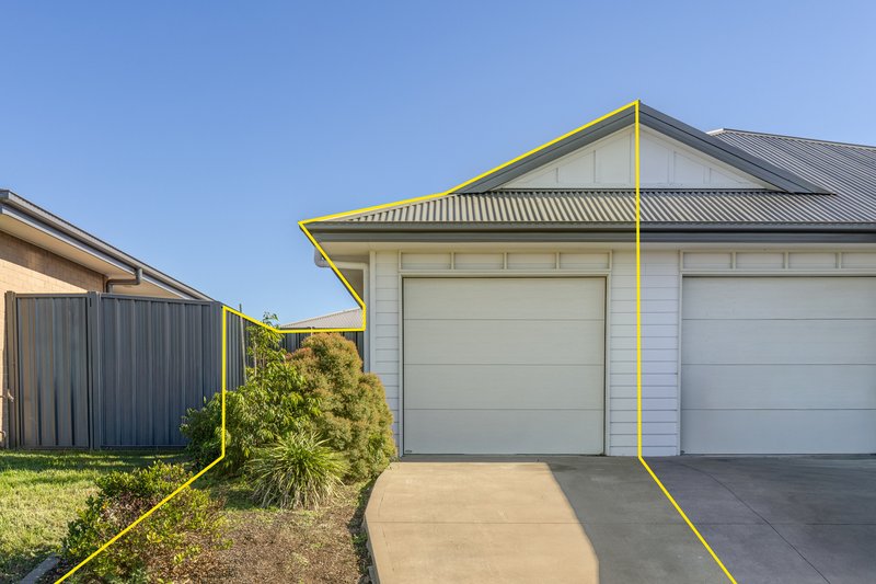 Photo - 2/29 Tangerine Street, Gillieston Heights NSW 2321 - Image 1