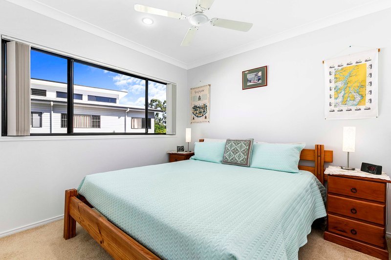 Photo - 2/29 Tavistock Street, Torquay QLD 4655 - Image 16