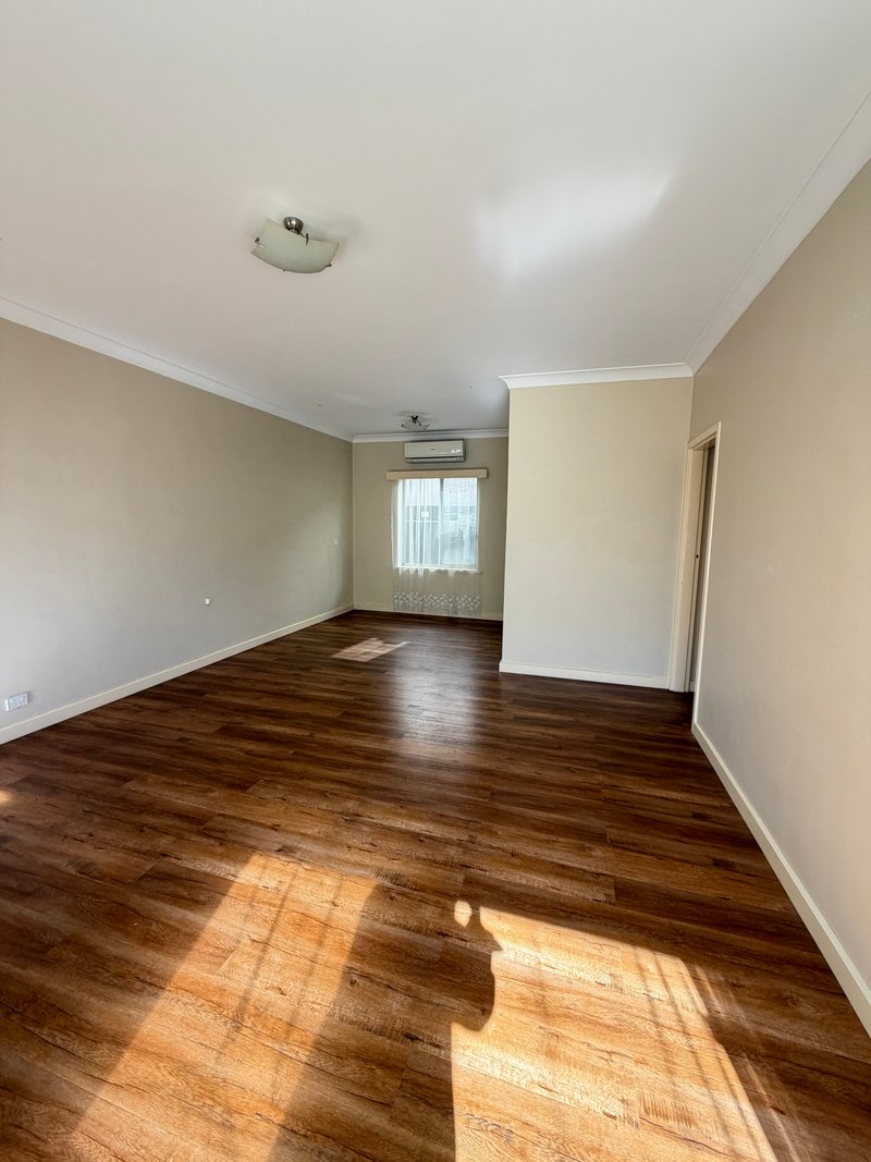 Photo - 2/292 Seaview Road, Henley Beach SA 5022 - Image 3