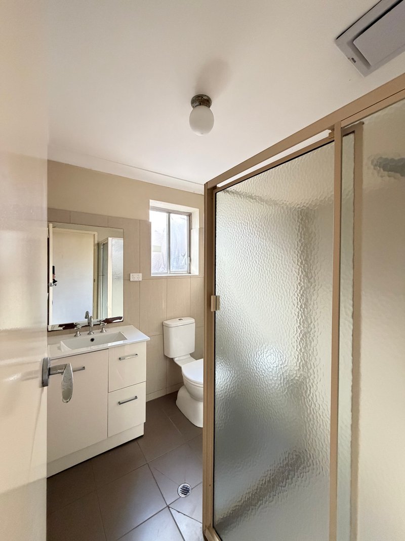 Photo - 2/292 Seaview Road, Henley Beach SA 5022 - Image 5