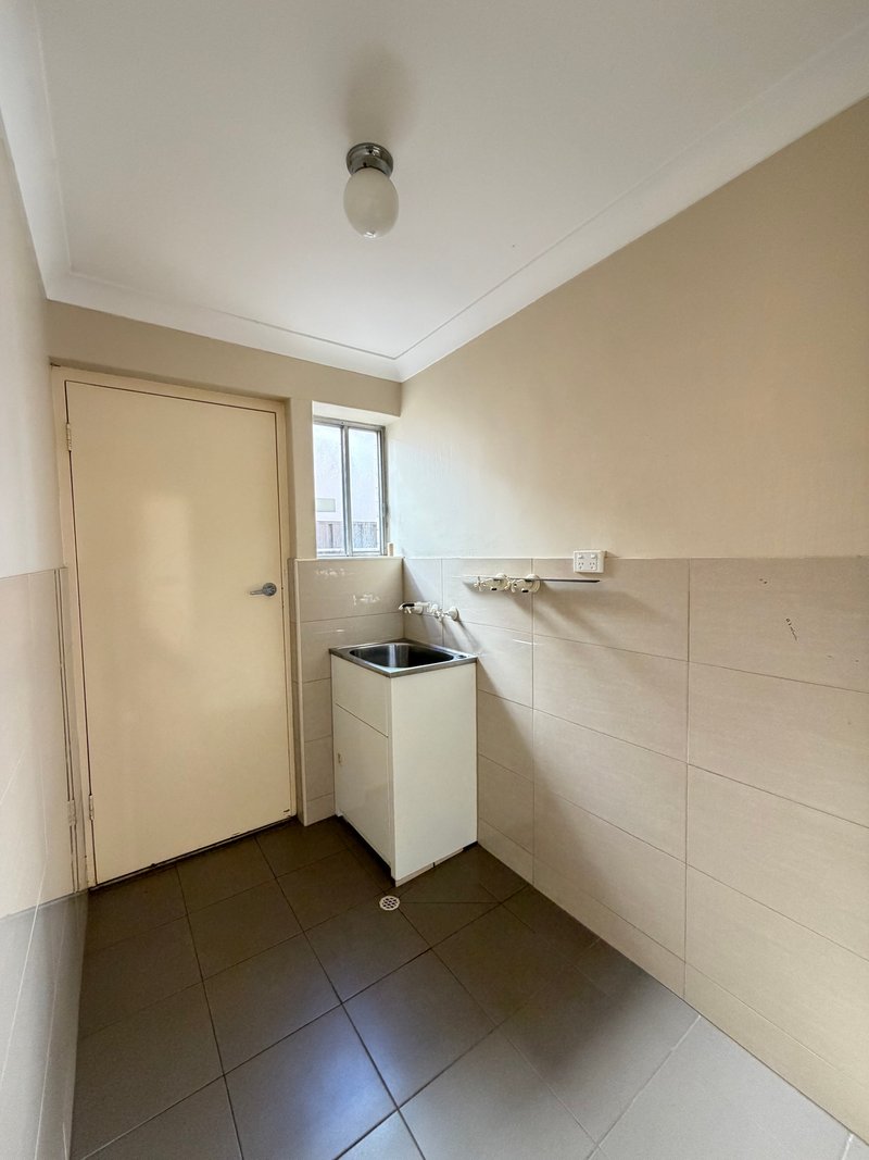 Photo - 2/292 Seaview Road, Henley Beach SA 5022 - Image 10