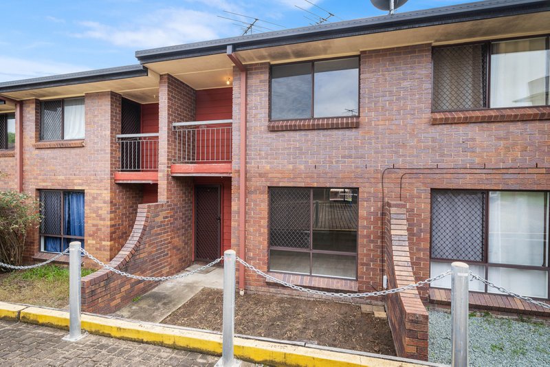 Photo - 22/93-99 Logan Street, Beenleigh QLD 4207 - Image 6