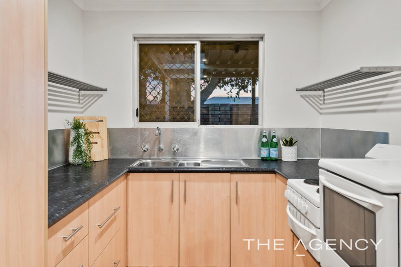 Photo - 2/294-304 Knutsford Avenue, Kewdale WA 6105 - Image 14