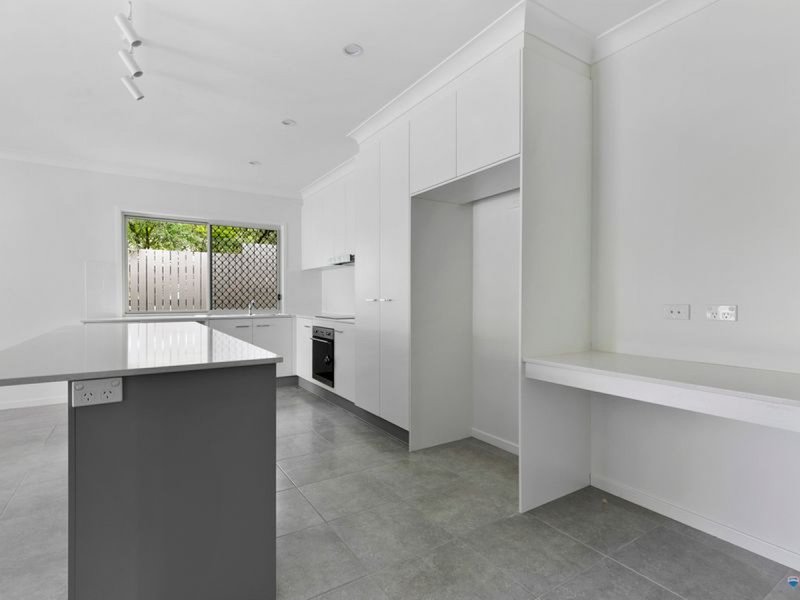 Photo - 2/295 Finucane Road, Alexandra Hills QLD 4161 - Image 3