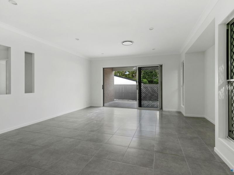 Photo - 2/295 Finucane Road, Alexandra Hills QLD 4161 - Image 4