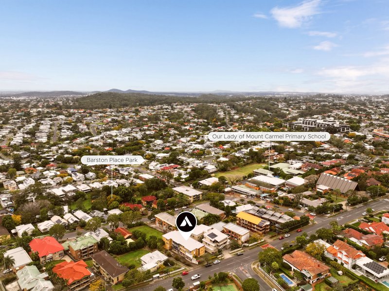 Photo - 2/296 Cavendish Road, Coorparoo QLD 4151 - Image 13