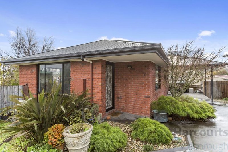 Photo - 2/297 Redwood Road, Kingston TAS 7050 - Image 2