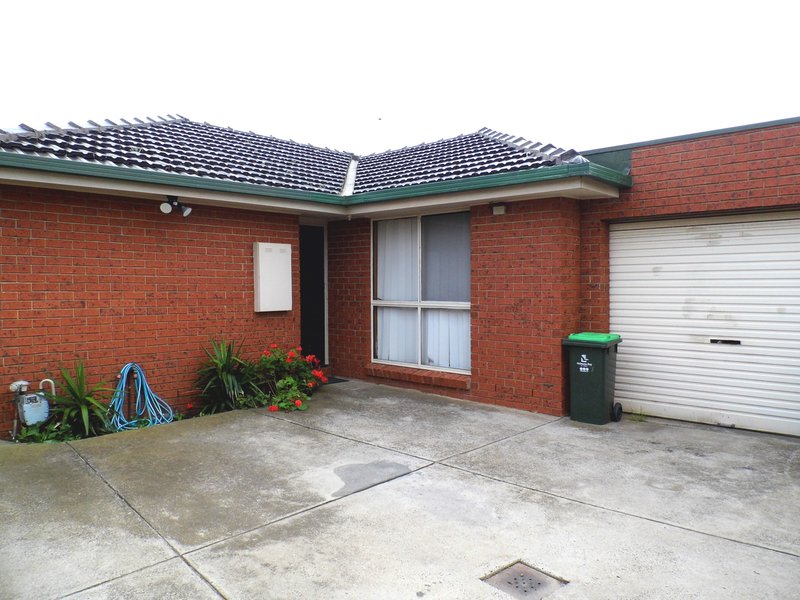 Photo - 2/298 Victoria Street, Altona Meadows VIC 3028 - Image 1