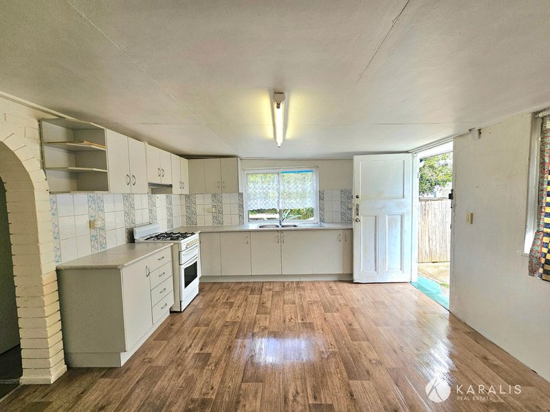 Photo - 2/299 Beaudesert Road, Moorooka QLD 4105 - Image 4