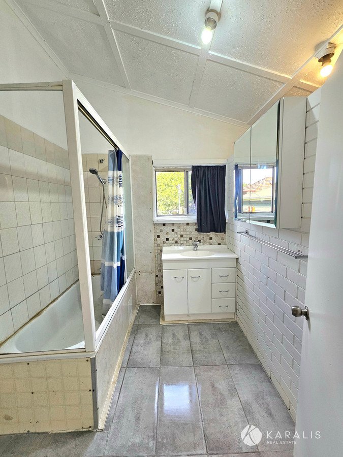 Photo - 2/299 Beaudesert Road, Moorooka QLD 4105 - Image 14