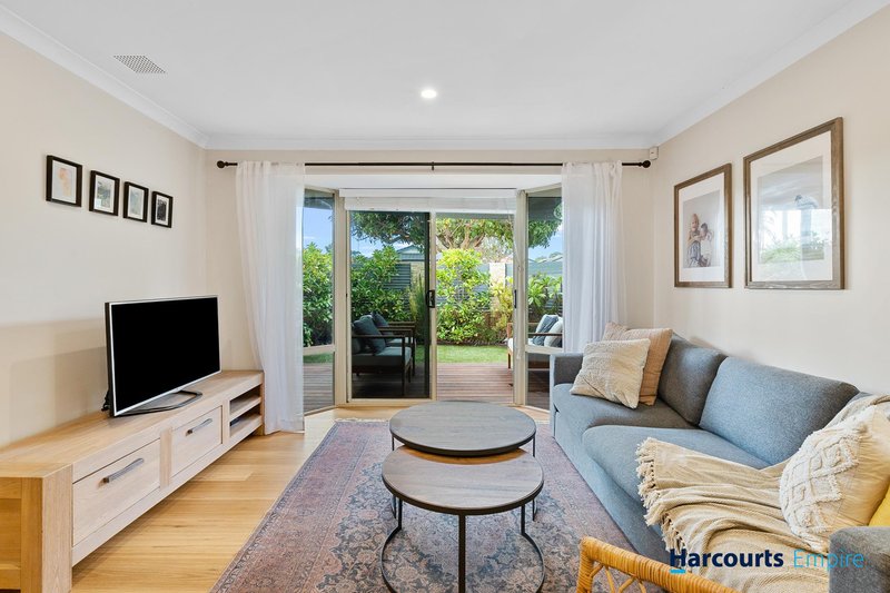 Photo - 229A Grand Promenade, Doubleview WA 6018 - Image 6