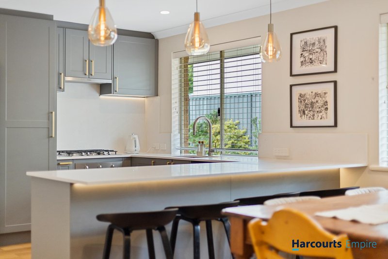 Photo - 229A Grand Promenade, Doubleview WA 6018 - Image 11