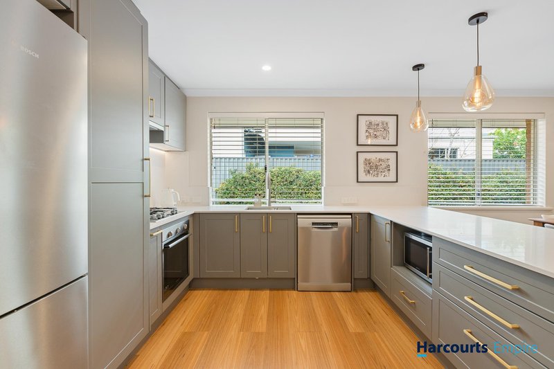 Photo - 229A Grand Promenade, Doubleview WA 6018 - Image 12