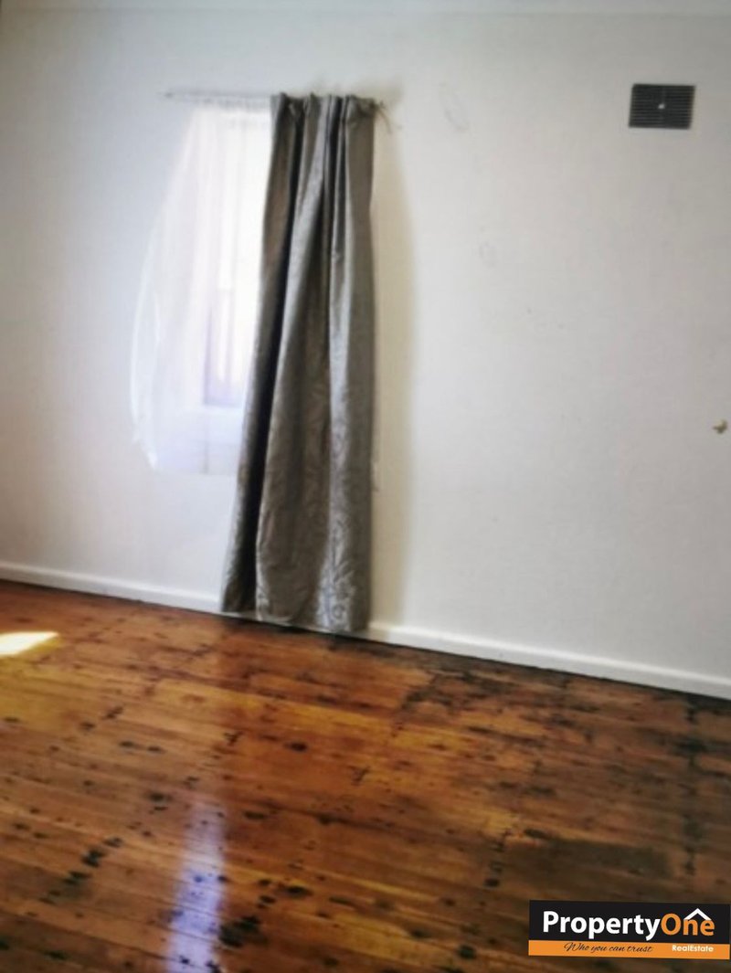Photo - 22A Benaroon Road, Lakemba NSW 2195 - Image 4