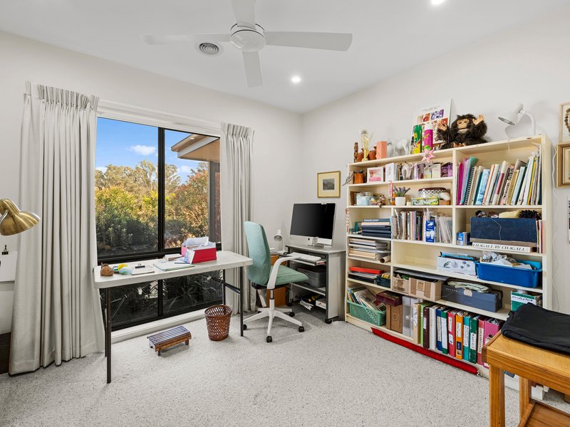 Photo - 2/2A Bourke Drive, Benalla VIC 3672 - Image 8