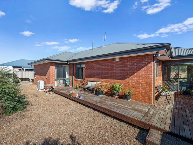 Photo - 2/2A Bourke Drive, Benalla VIC 3672 - Image 14